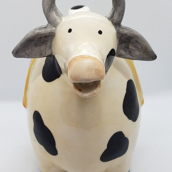 Ceramic Vintage Hand Painted Cow Milk/Juice Pitcher - Picture 9 of 15